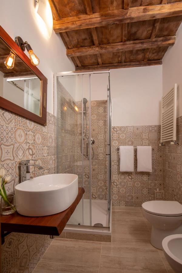 מלון רומא Residenza Nobile Laurina מראה חיצוני תמונה